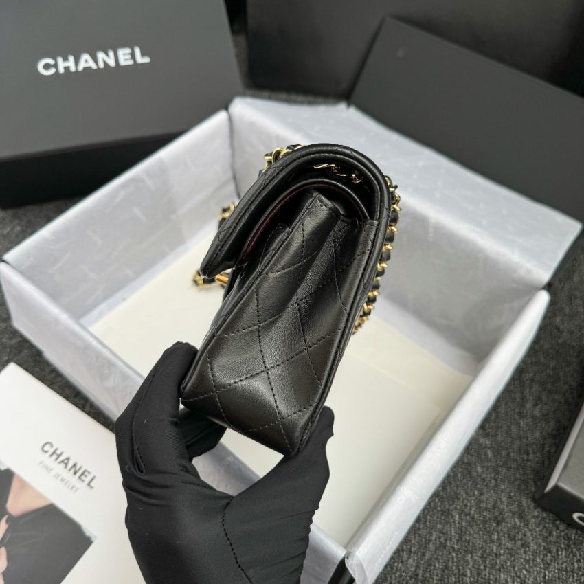Replica CHANEL Classic Flap 23cm Black - best-selling designer handbag dupe