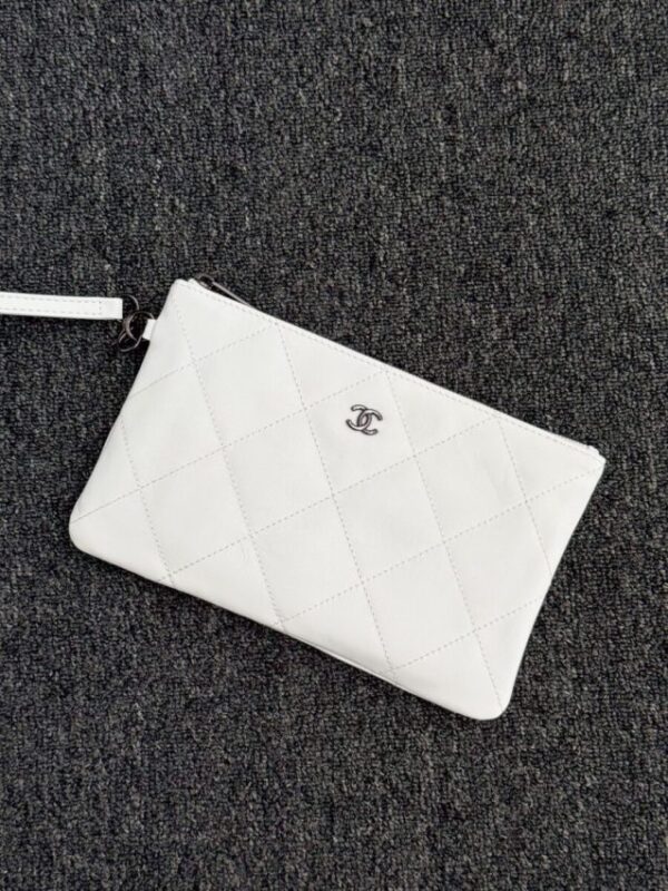 Replica CHANEL Sequin Shoulder Bag White - near-authentic luxury replica handbag