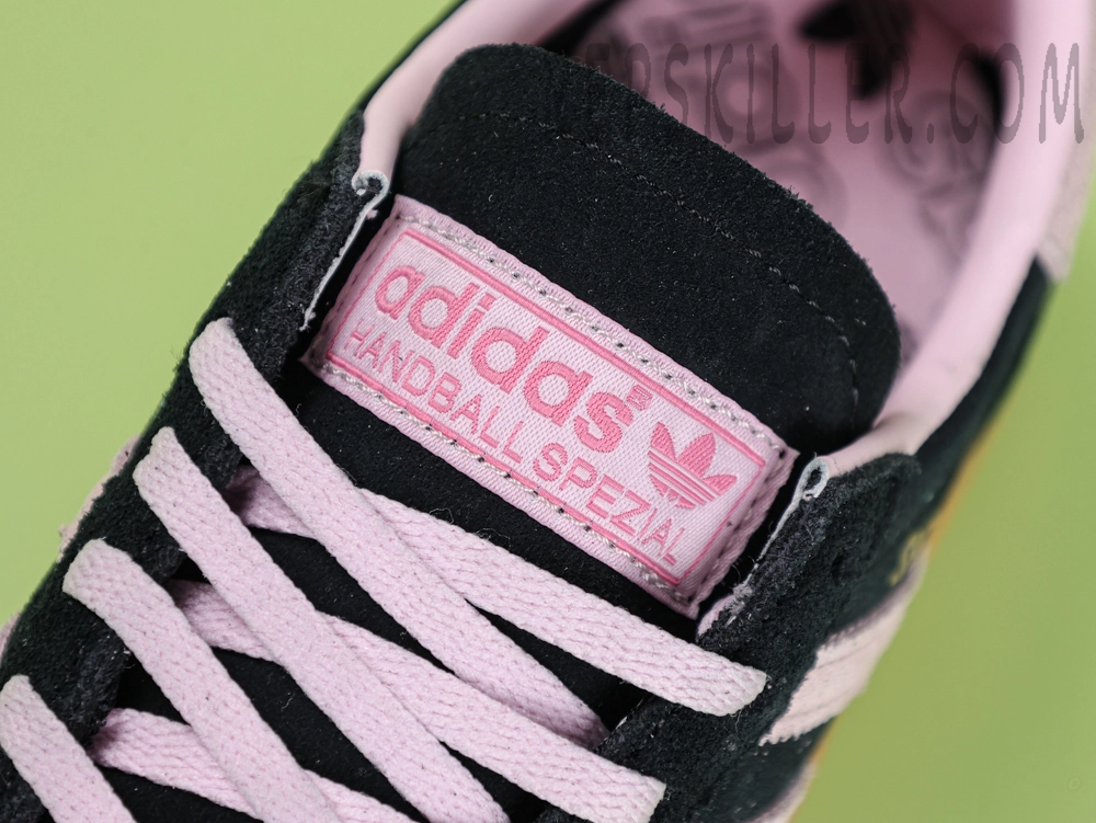 Adidas Logo tag