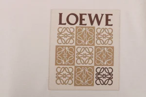 L Pocket Flower Logo Rubber Print T-shirt4.jpeg