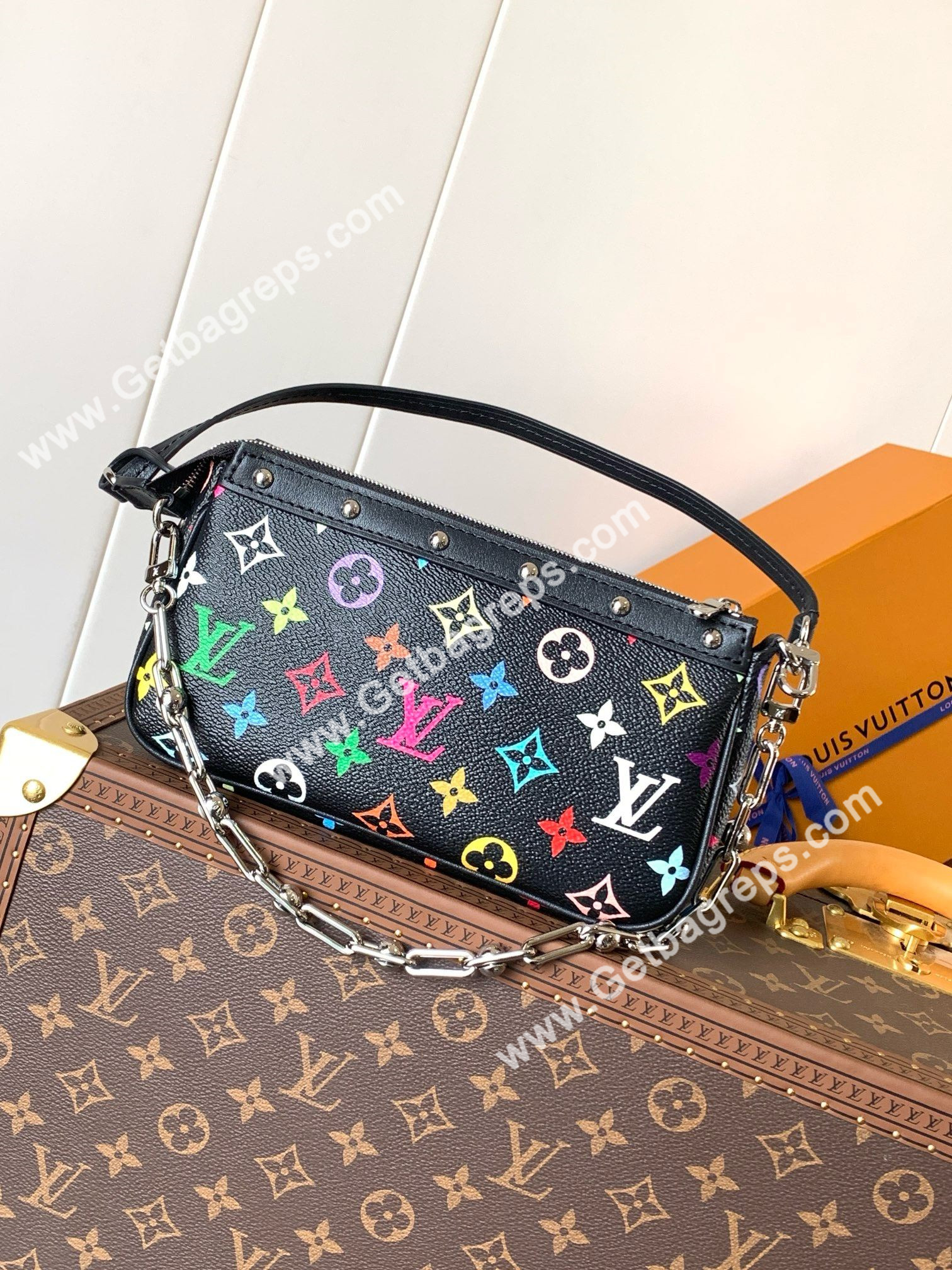 Louis-Vuitton-M13663-Pochette-Accessoires-Multicolored.jpg