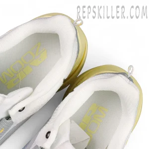 Nike Pegasus Premium Road Running Shoes Yellow9.jpg