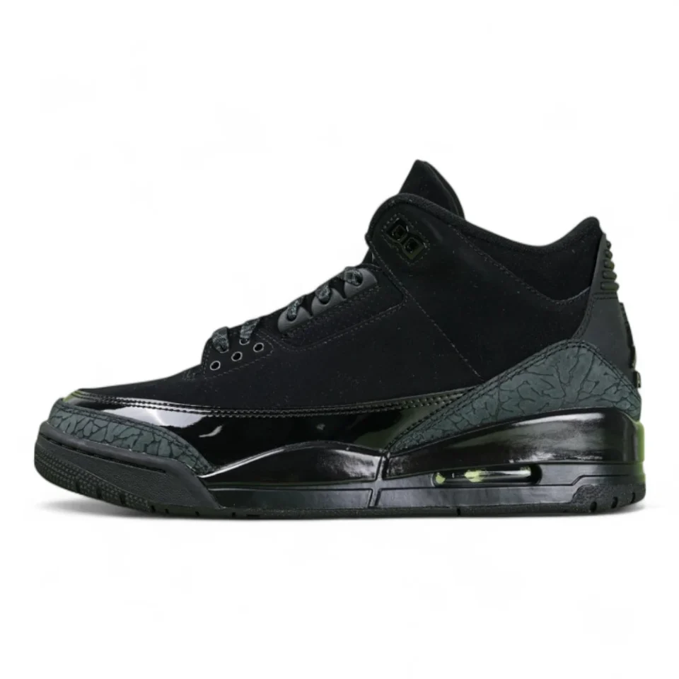Air Jordan 3 Retro “Black Cat”