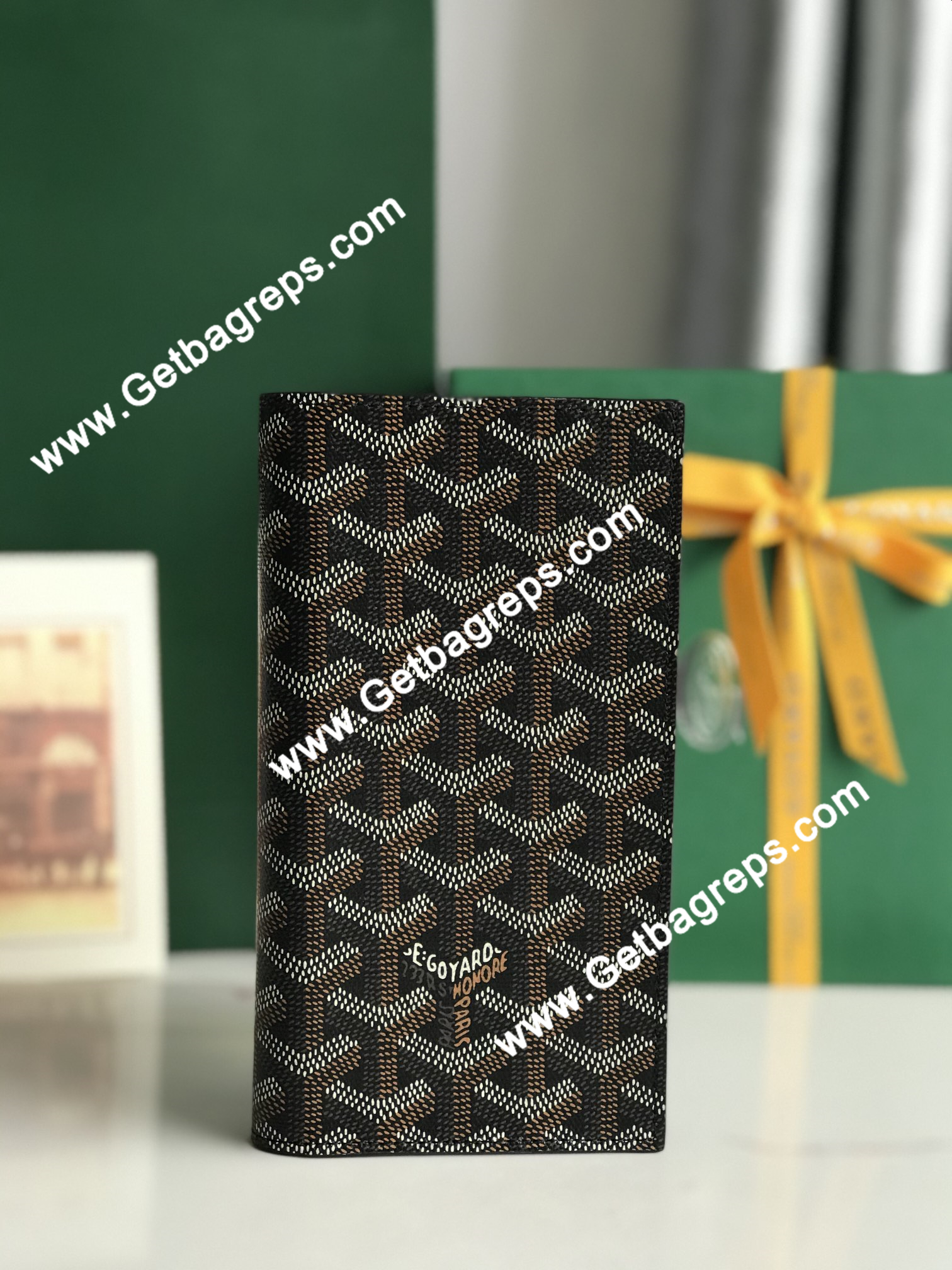 Goyard-Saint-Lambert-Wallet-020613-5.jpg