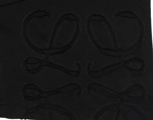 L Sleeve Logo Patch Embroidered T-shirt25.jpeg