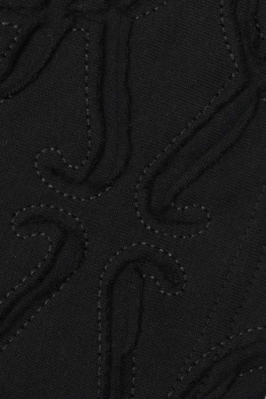 L Sleeve Logo Patch Embroidered T-shirt26.jpeg