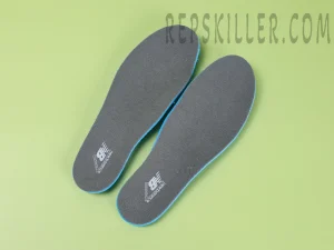 New Balance 9060 ‘Shadow Grey’16