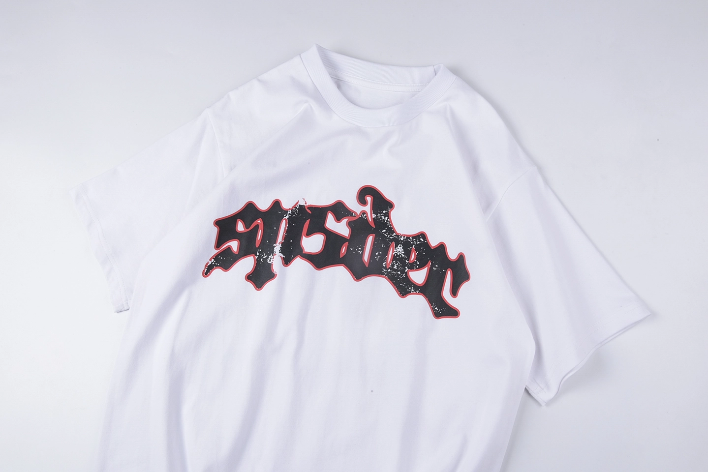 Sp5der 555 Gothic Logo Distressed Print T-shirt7