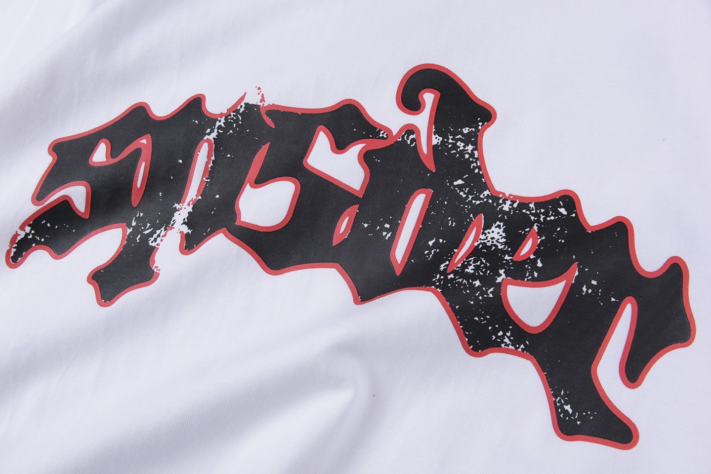 Sp5der 555 Gothic Logo Distressed Print T-shirt8