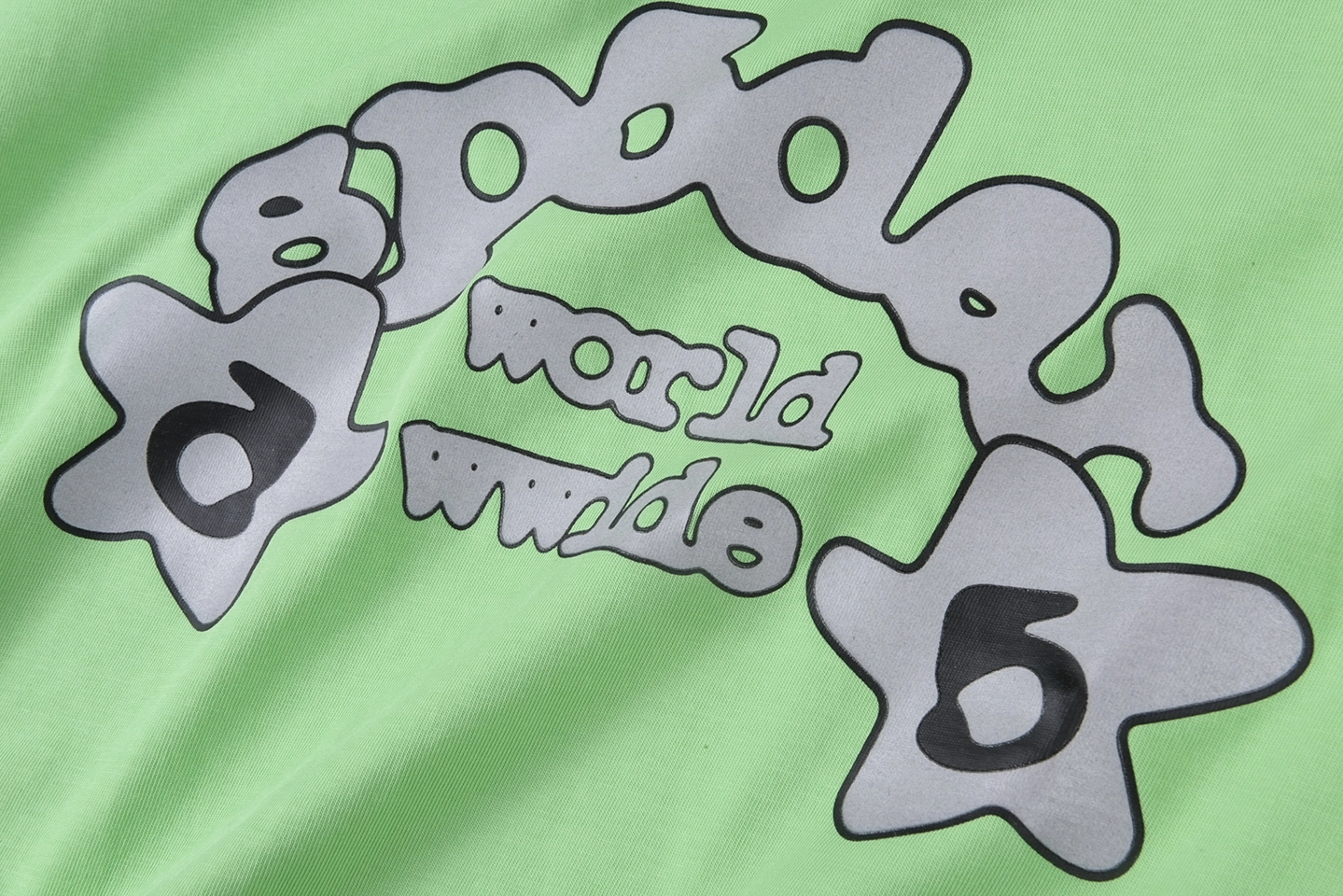 Sp5der Green Star Logo Worldwide Graphic T-shirt5
