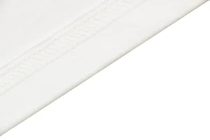 BBry Half-Arch Embroidered Equestrian Logo T-shirt7.jpeg