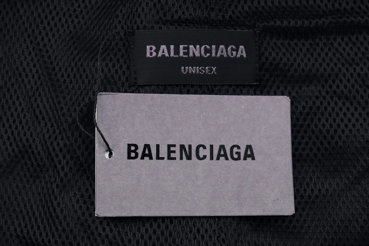 Logo tag