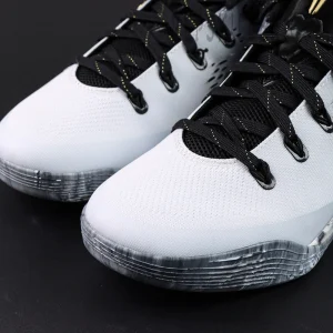 Kobe 9 EM Protro 'Mambacita' Upper