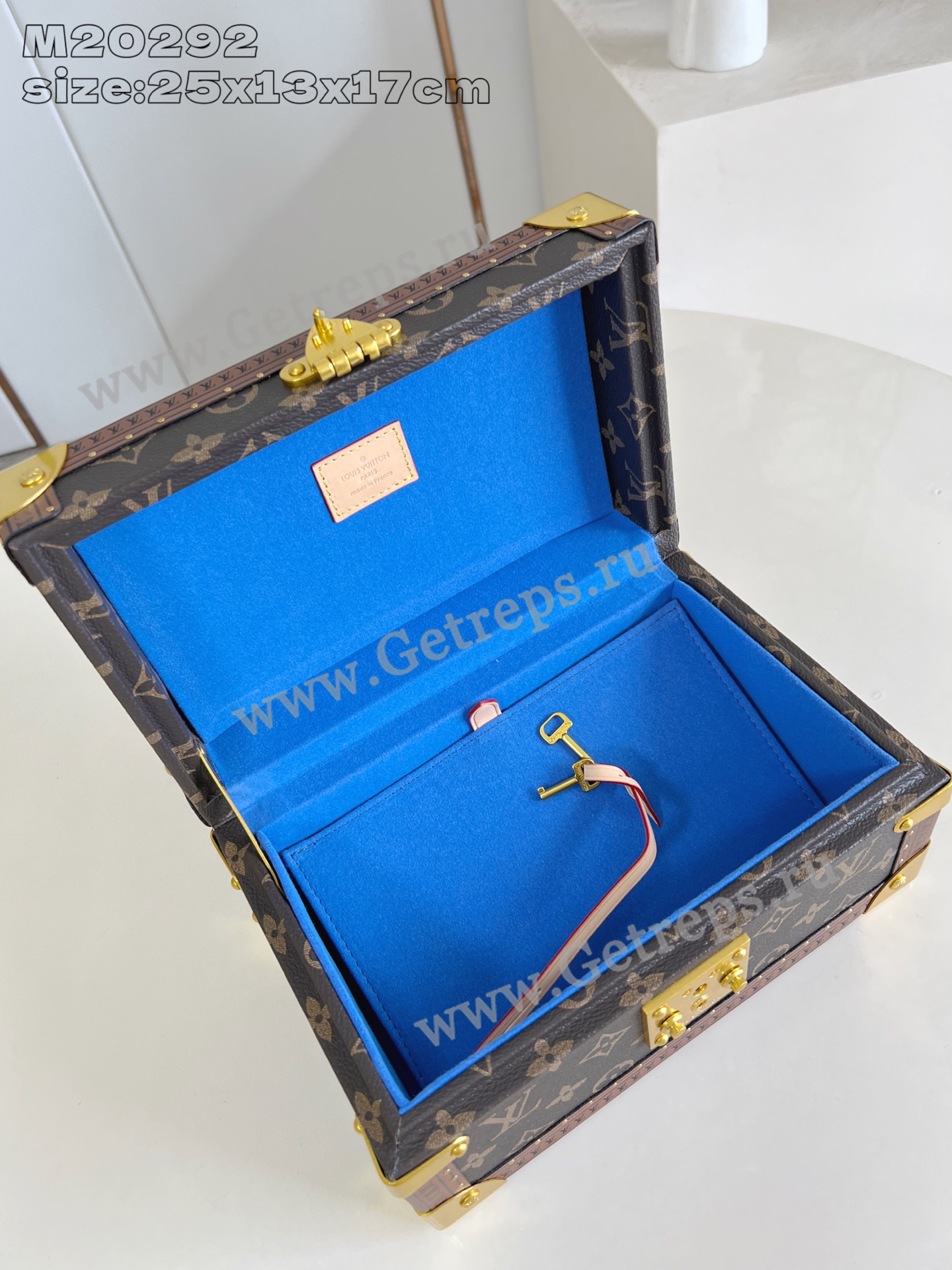 Louis-Vuitton-M10138-Coffret-Tresor-24-Monogram-Canvas-Royal-Blue.jpg