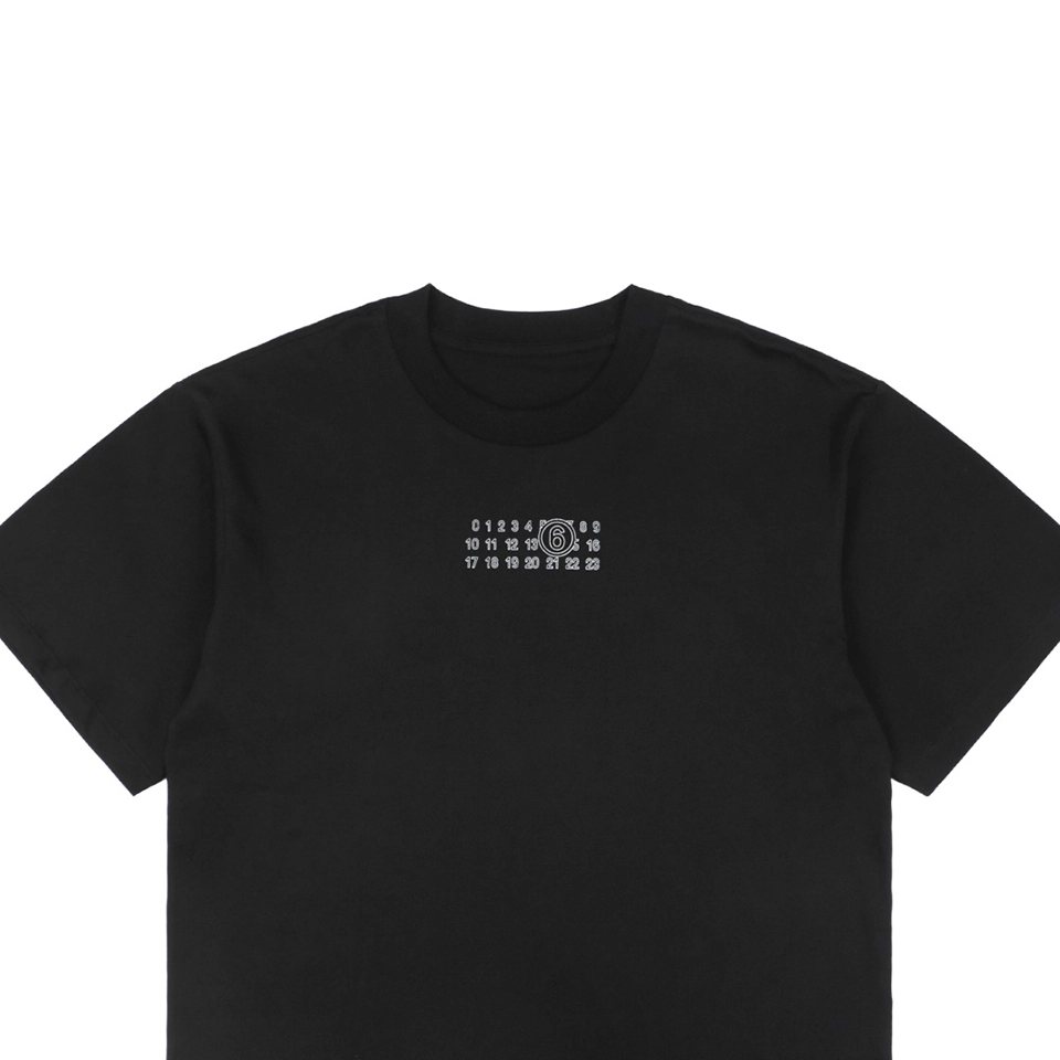 Maison Margiela Numeric Logo 6 Chest T-shirt