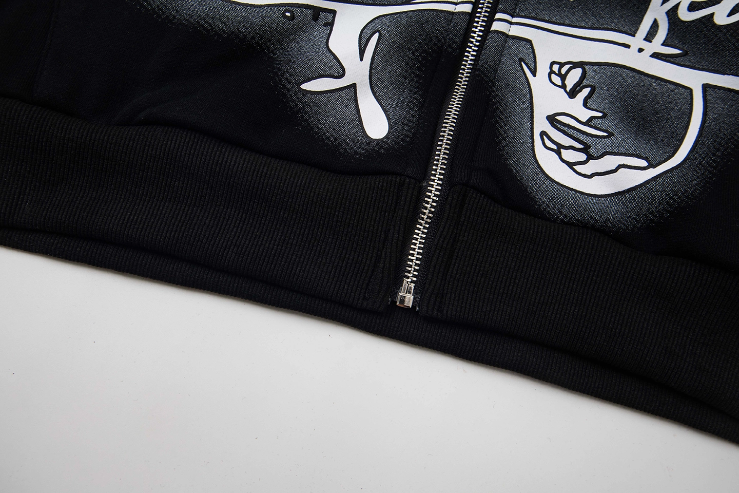 Mixed Emotion Love Over Fear Black Hoodie8