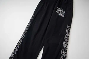 Mixed Emotion Reflective Gothic Script Black Pants10