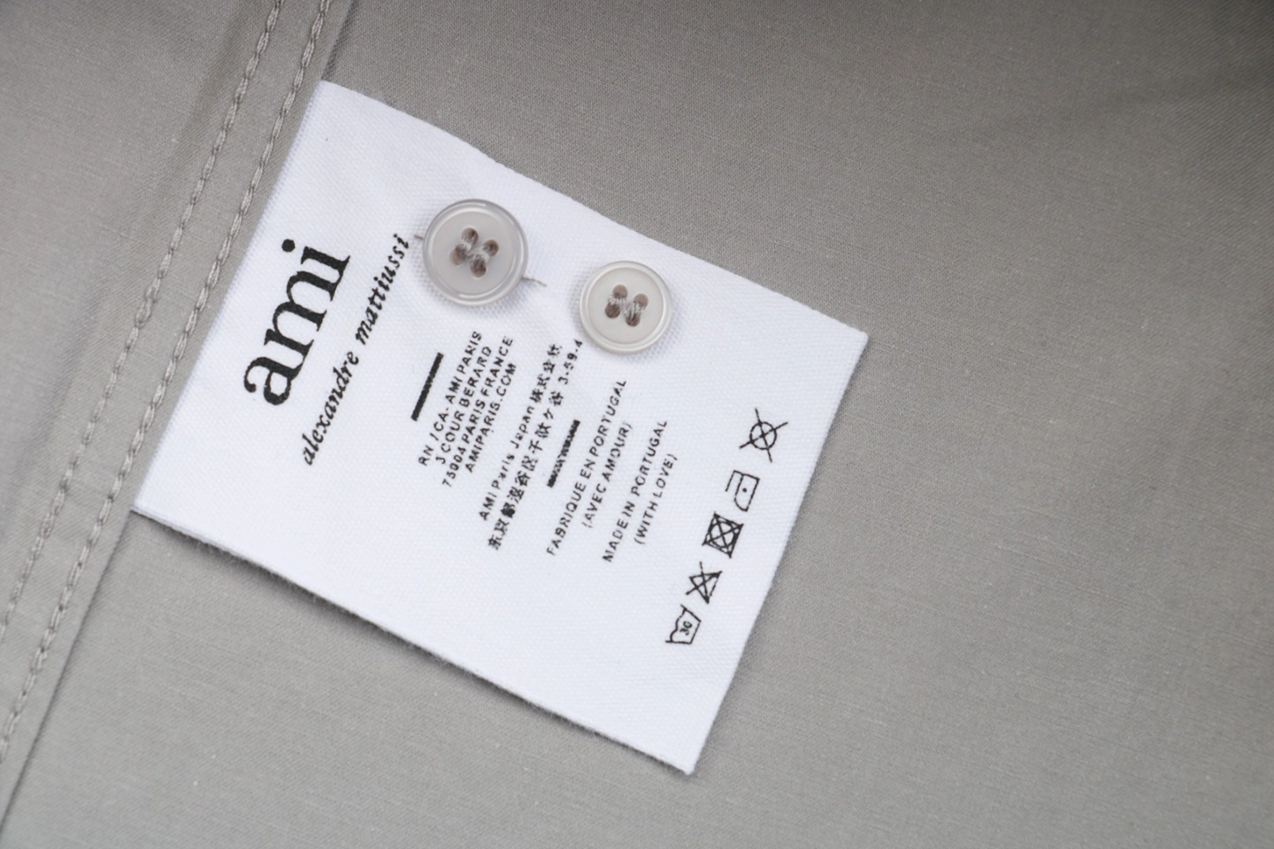 Ami Tonal Heart Embroidery Shirt13.jpeg