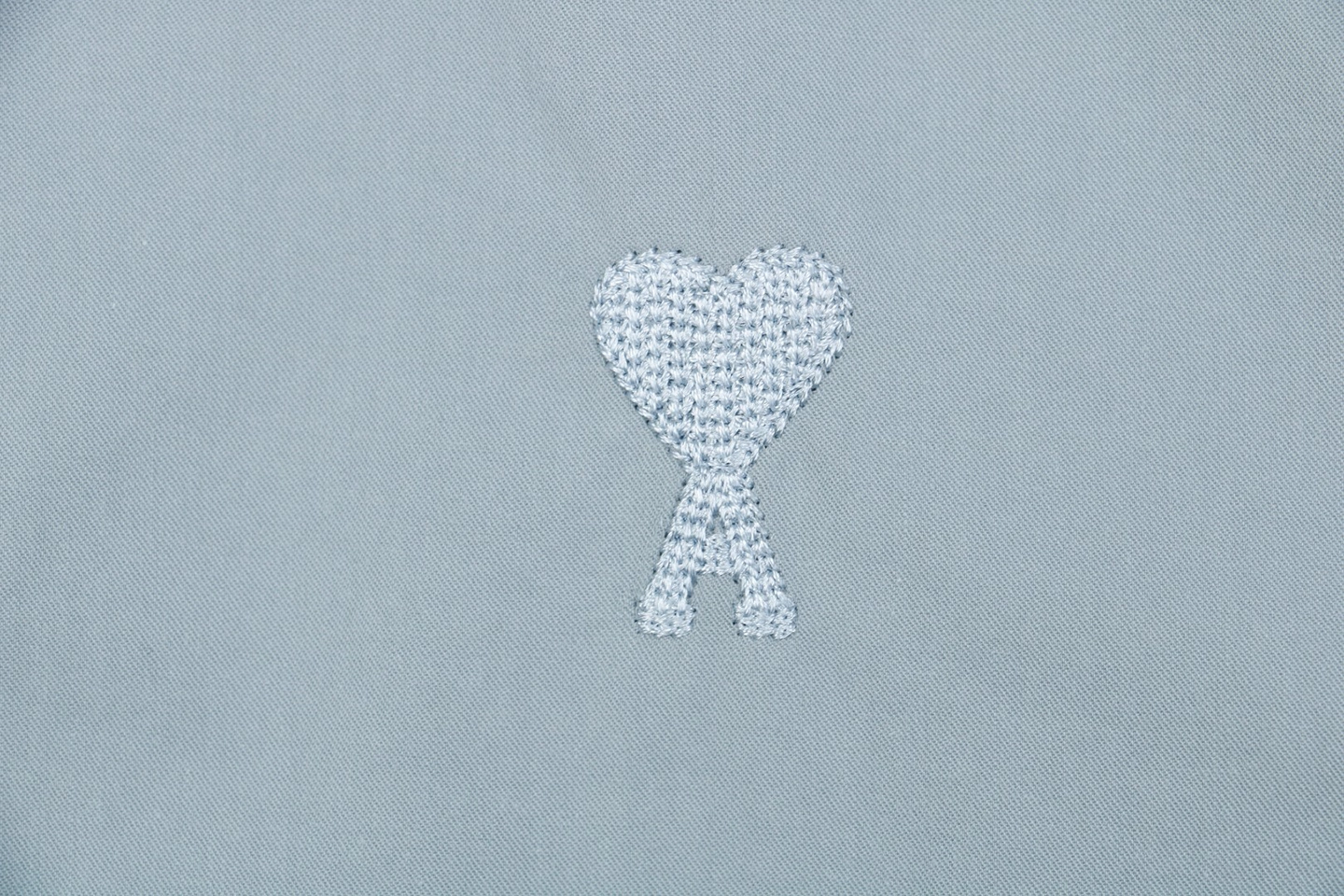 Ami Tonal Heart Embroidery Shirt27.jpeg