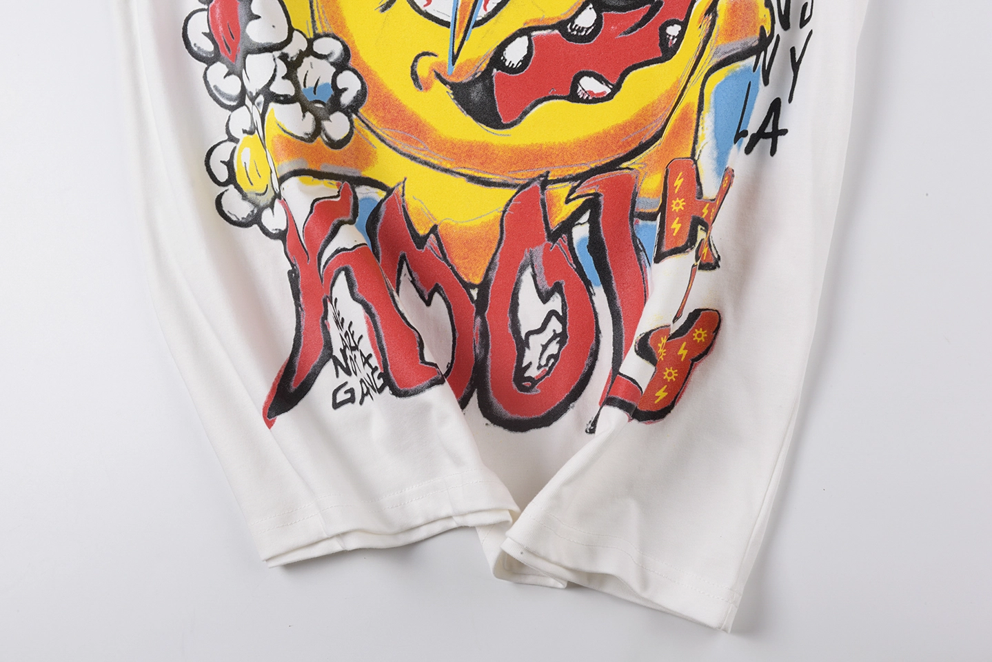 Glo Gang Kool Illustrated Sun Graphic T-Shirt5