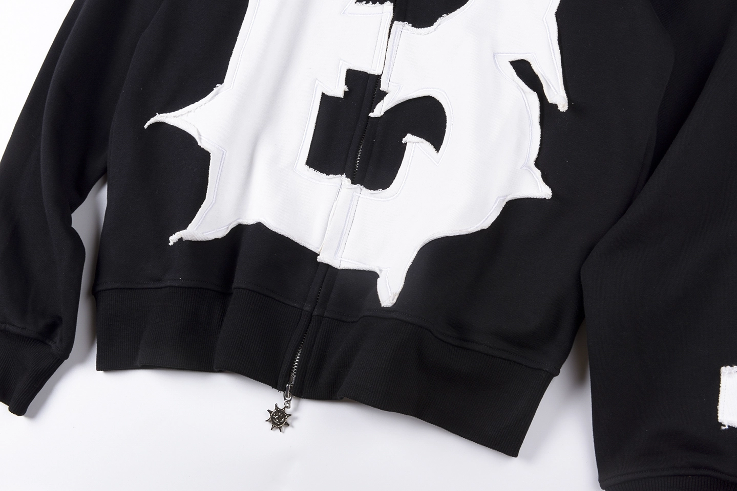 Glo Gang Rhinestone Split B Letter Black:White Hoodie2