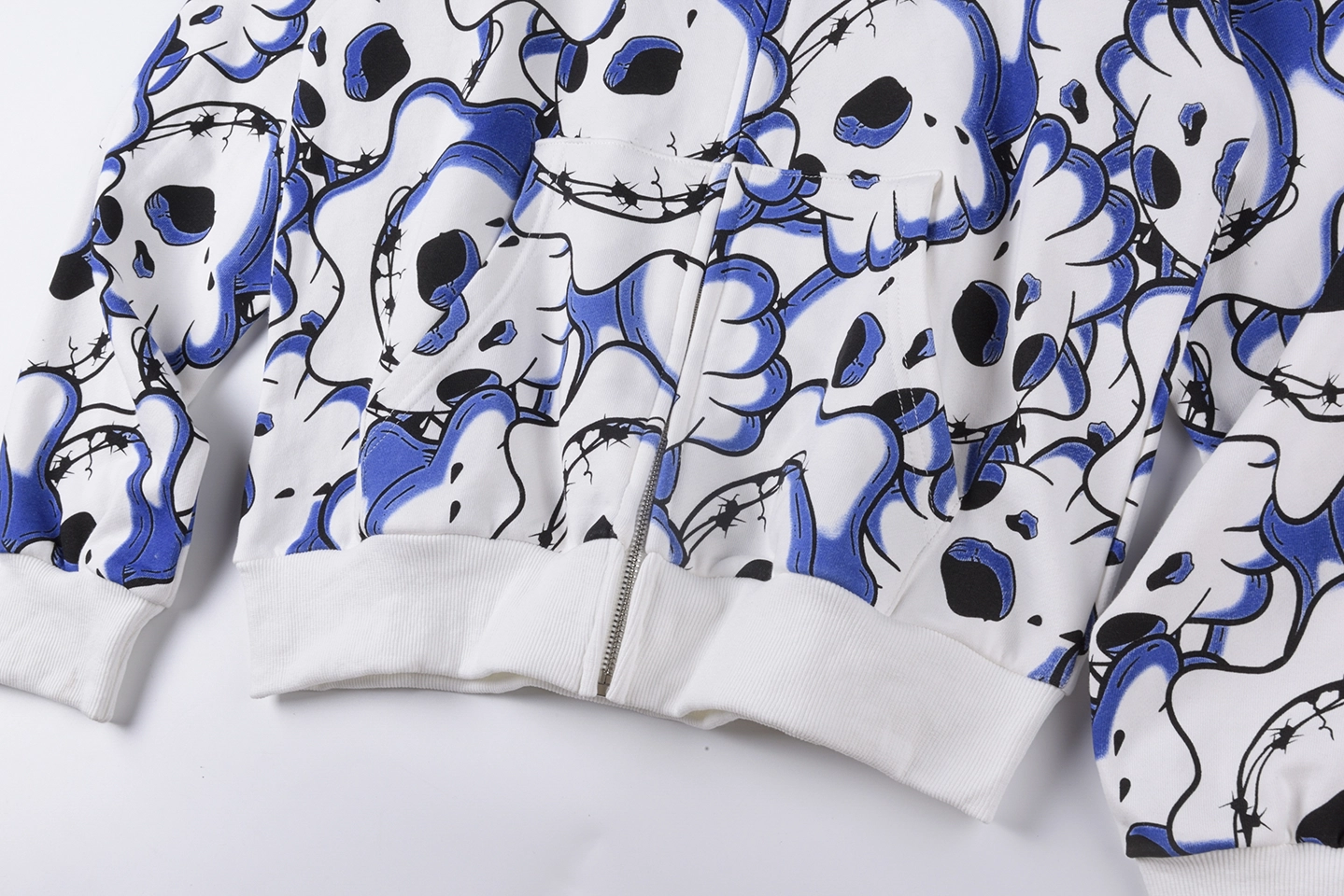 Glo Gang Spiked Full-Zip Skull Print Hoodie10