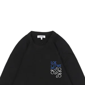L Color-Contrast Dislocated Logo Embroidered Shirt Black