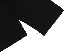 L Color-Contrast Dislocated Logo Embroidered Shirt16.jpeg