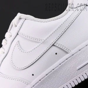 Nike Air Force 1 ’07 ‘Triple White’13