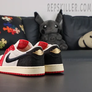 Trophy Room x Air Jordan 1 Retro Low OG SP 'Rookie Card - Away' Heels