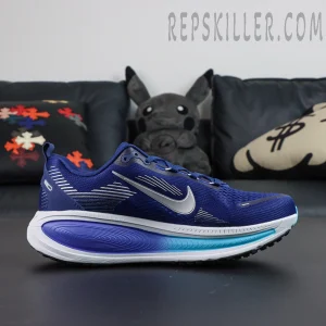 Nike Vomero 18 ‘Blue Void Metallic Silver’ lateral view highlighting silver Swoosh and blue-gradient ZoomX midsole