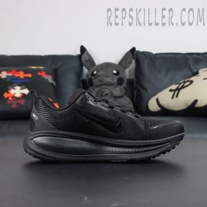 Nike Vomero 18 ‘Triple Black’ side view showcasing all-black mesh upper and sculpted ZoomX midsole