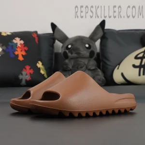 Yeezy Slides ‘Flax’ angled view highlighting slip-on shape