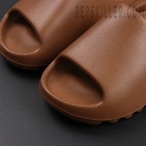 Yeezy Slides ‘Flax’ close-up of textured open-toe design