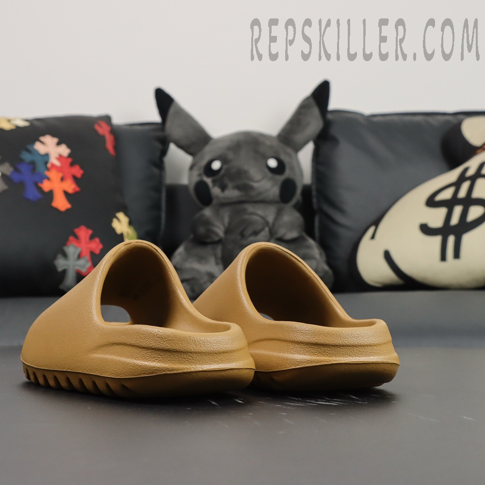 Yeezy Slides 'Ochre'9