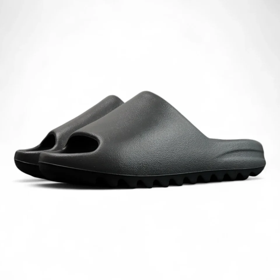 Yeezy Slides 'Onyx' Replica