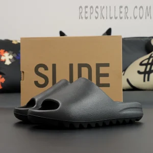 Yeezy Slides 'Onyx' Replica