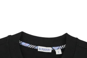 BBry Check Logo Patchwork Crewneck Sweatshirt Black Neckline