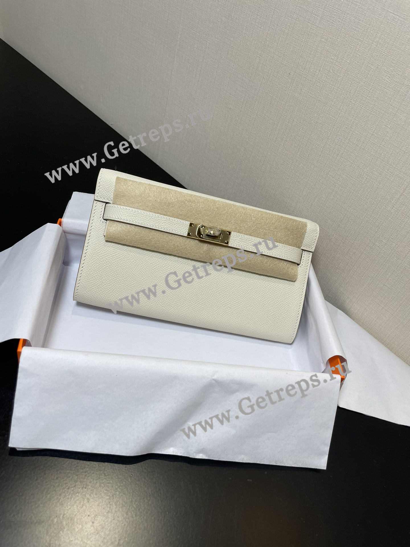 Hermes-Kelly-Woc-Long-Wallet-15.jpg