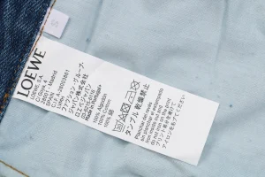 L Anagram Knee Embroidered Denim Pants Wash tag