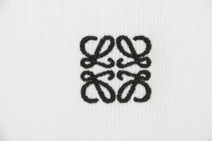 L Small Anagram Embroidery Crewneck Sweatshirt White Logo