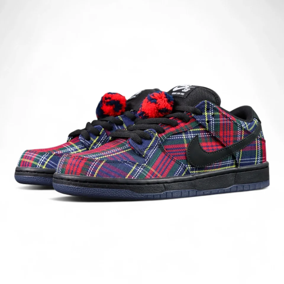 Nardwuar x Dunk Low SB 'Tam O' Shanter Hat'