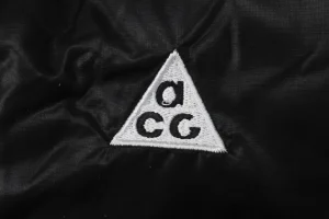 Nike ACG Primaloft Puffer Vest11.jpeg