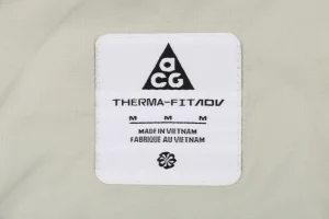 Nike ACG Therma-FIT Hooded Puffer Jacket17.jpeg