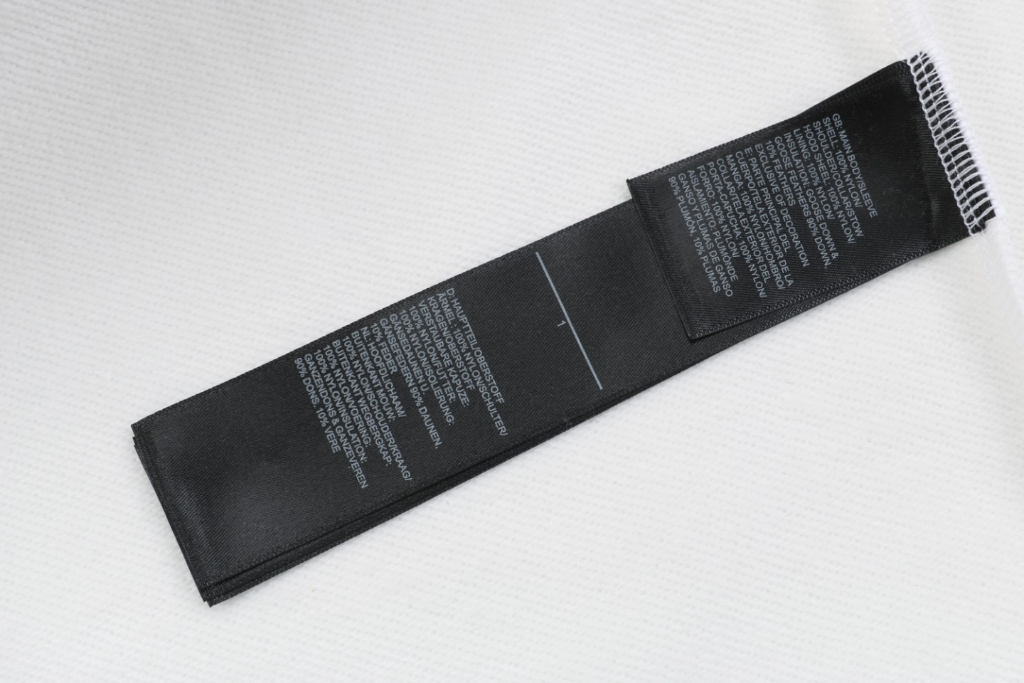 The North Face Logo Box Graphic Crewneck Sweatshirt White Wash tag