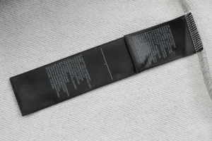 The North Face Logo Box Graphic Crewneck Sweatshirt Grey Wash tag