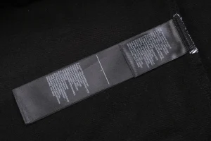 The North Face Logo Box Graphic Crewneck Sweatshirt Black Wash tag