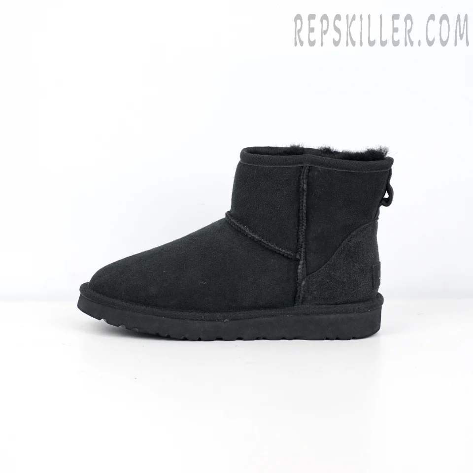 Wmns Classic Mini II Boot 'Black'