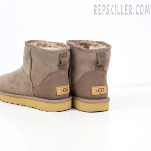 Wmns Classic Mini II Boot 'Caribou' Heels