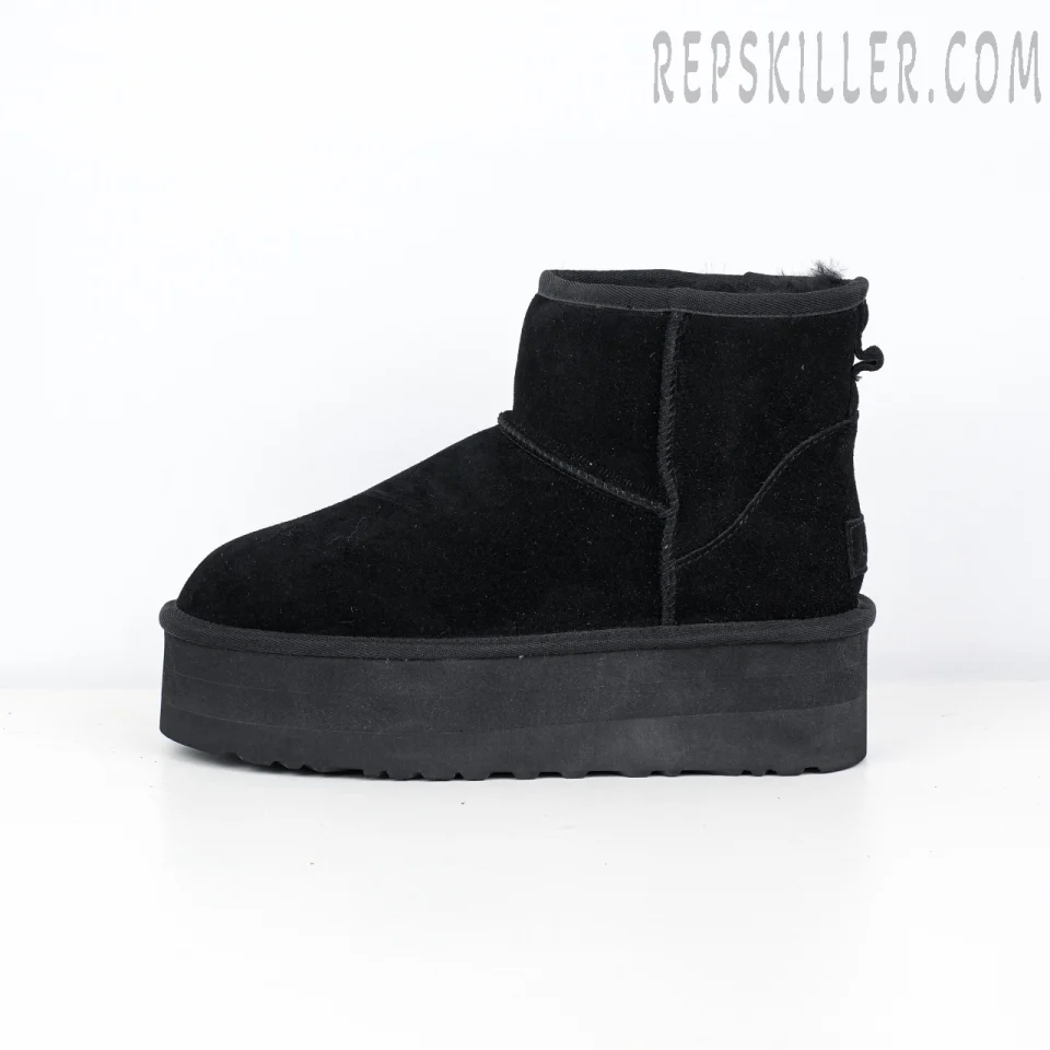 Wmns Classic Mini Platform Boot Sand Black
